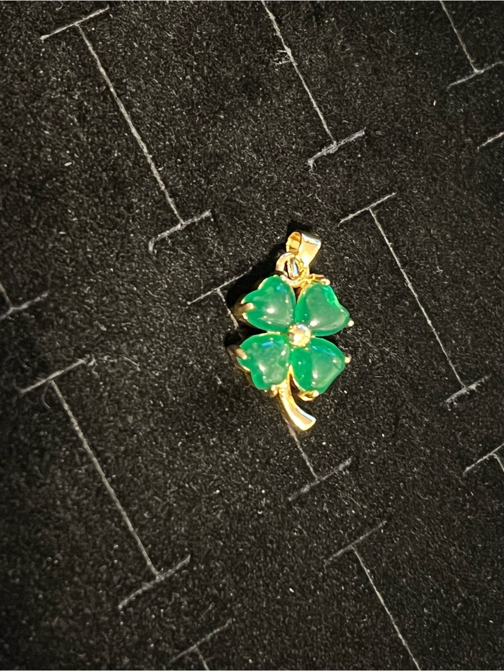 Gold toned Four-Leaf Clover Pendant with Green Jade Stones